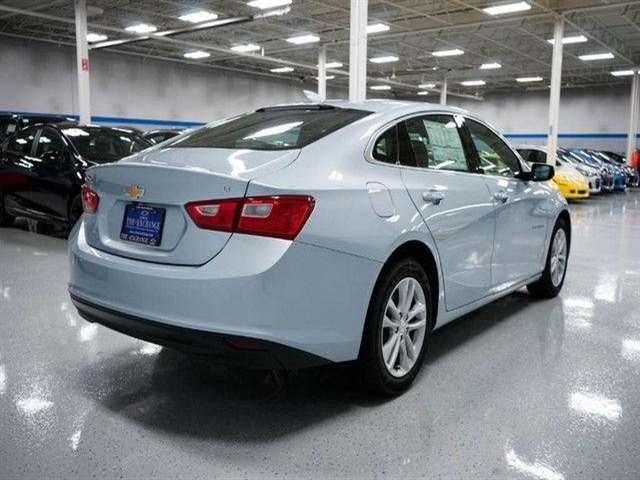 2017 Chevrolet Malibu LT 4dr Sedan